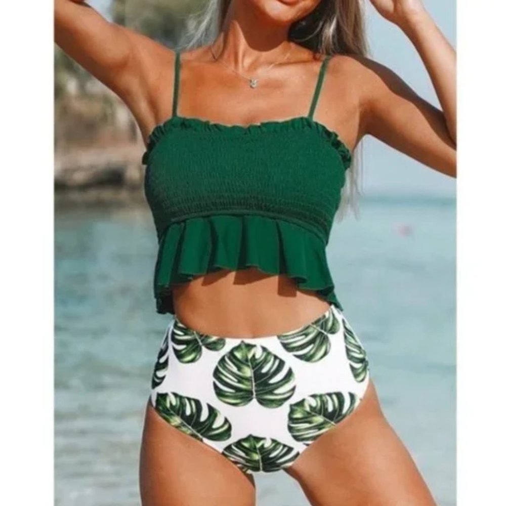 Cupshe Women's Smocked Monstera Bikini: Size Medium/Large
